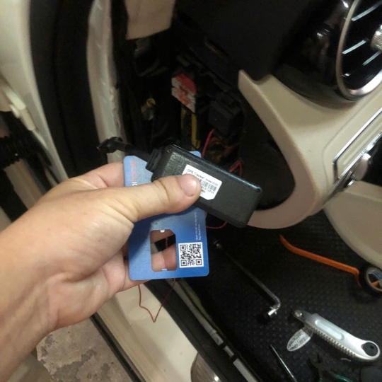 ĐỊNH VỊ XE OTO XE MÁY 1